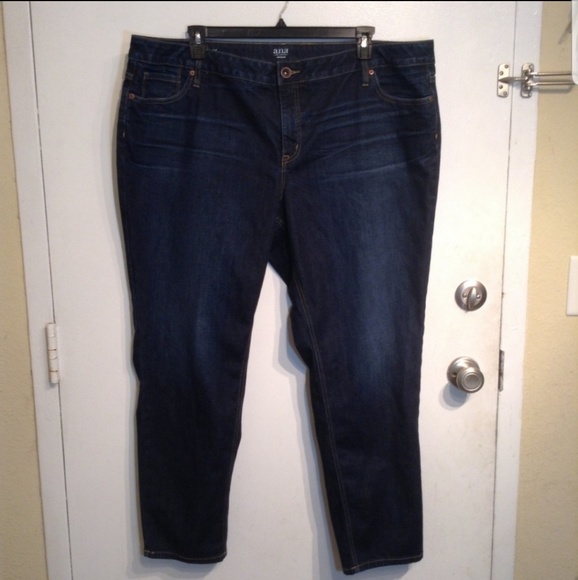 Plus Size Skinny Jeans ANA - Picture 3 of 5